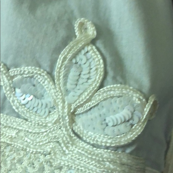 Stunning light blur tunic with white sequins - Picture 4 of 8